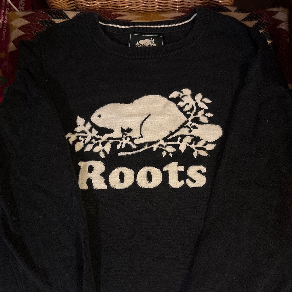 Roots shirt